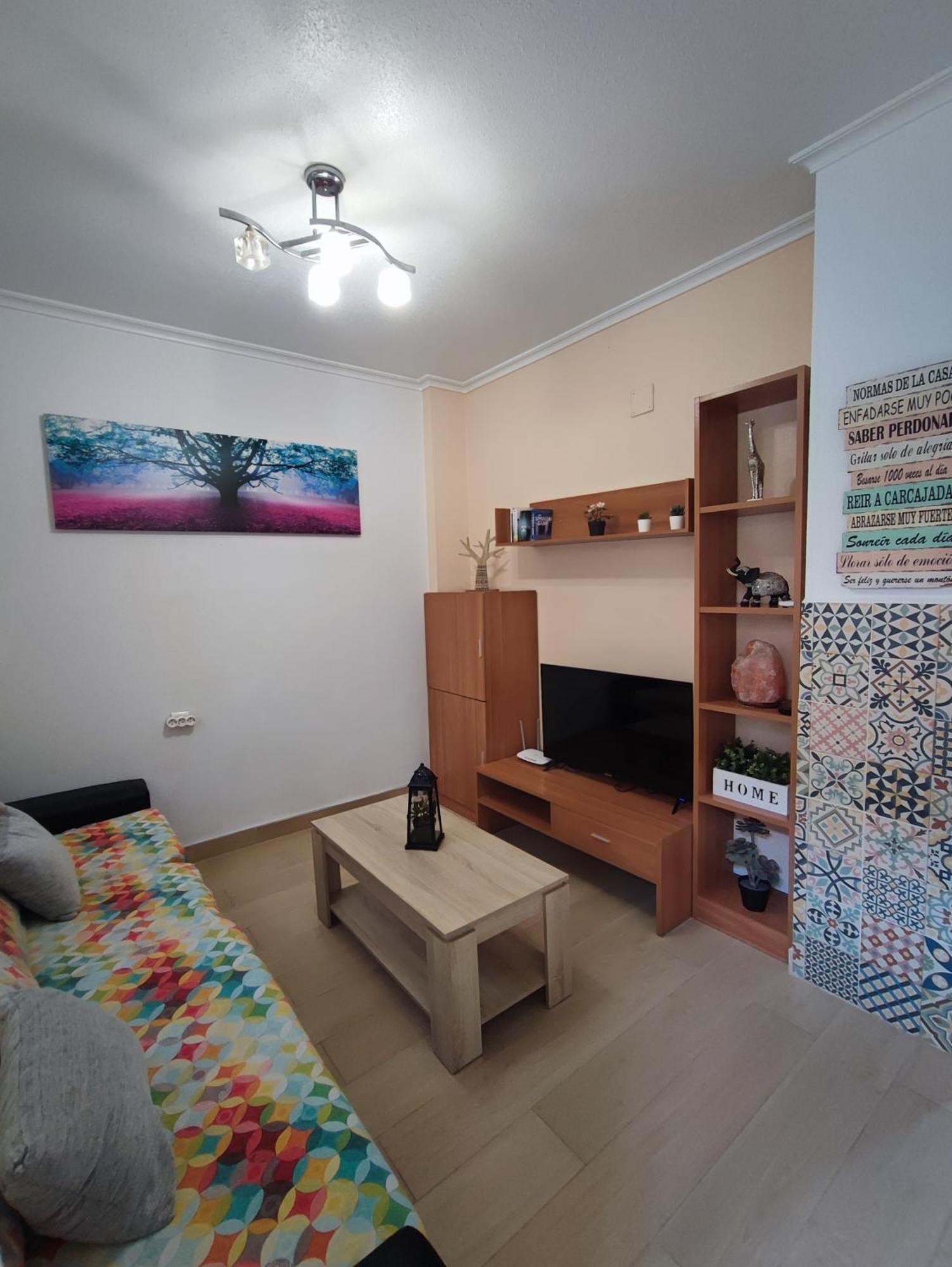 Nueva Casita De Colores Elche Exteriér fotografie